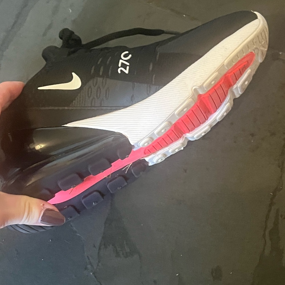Nike Air Max 270